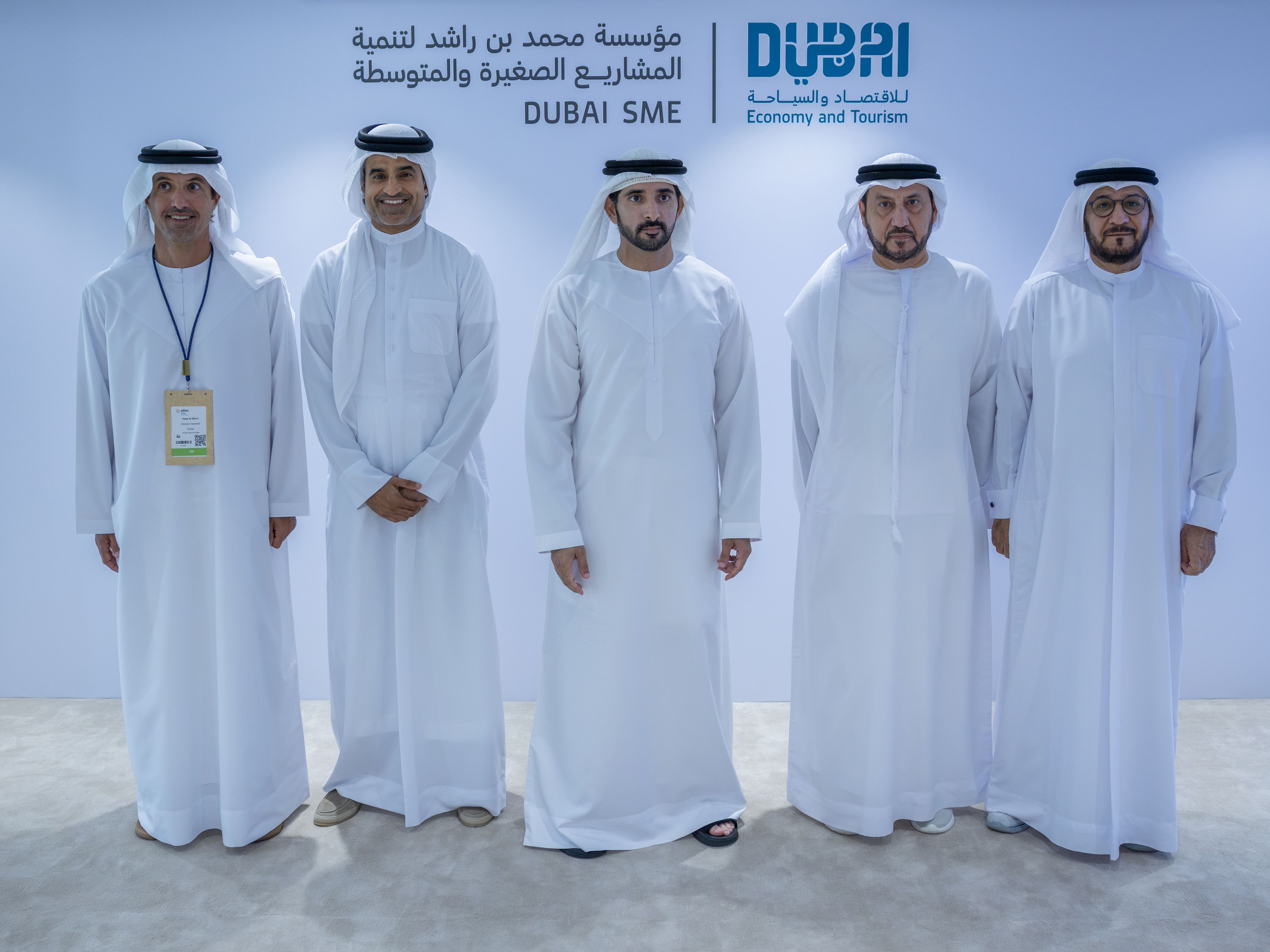 حمدان بن محمد يكرّم الجهات الحكومية وشبه الحكومية والخاصة الأكثر دعماً لبرنامج المورّد الإماراتي