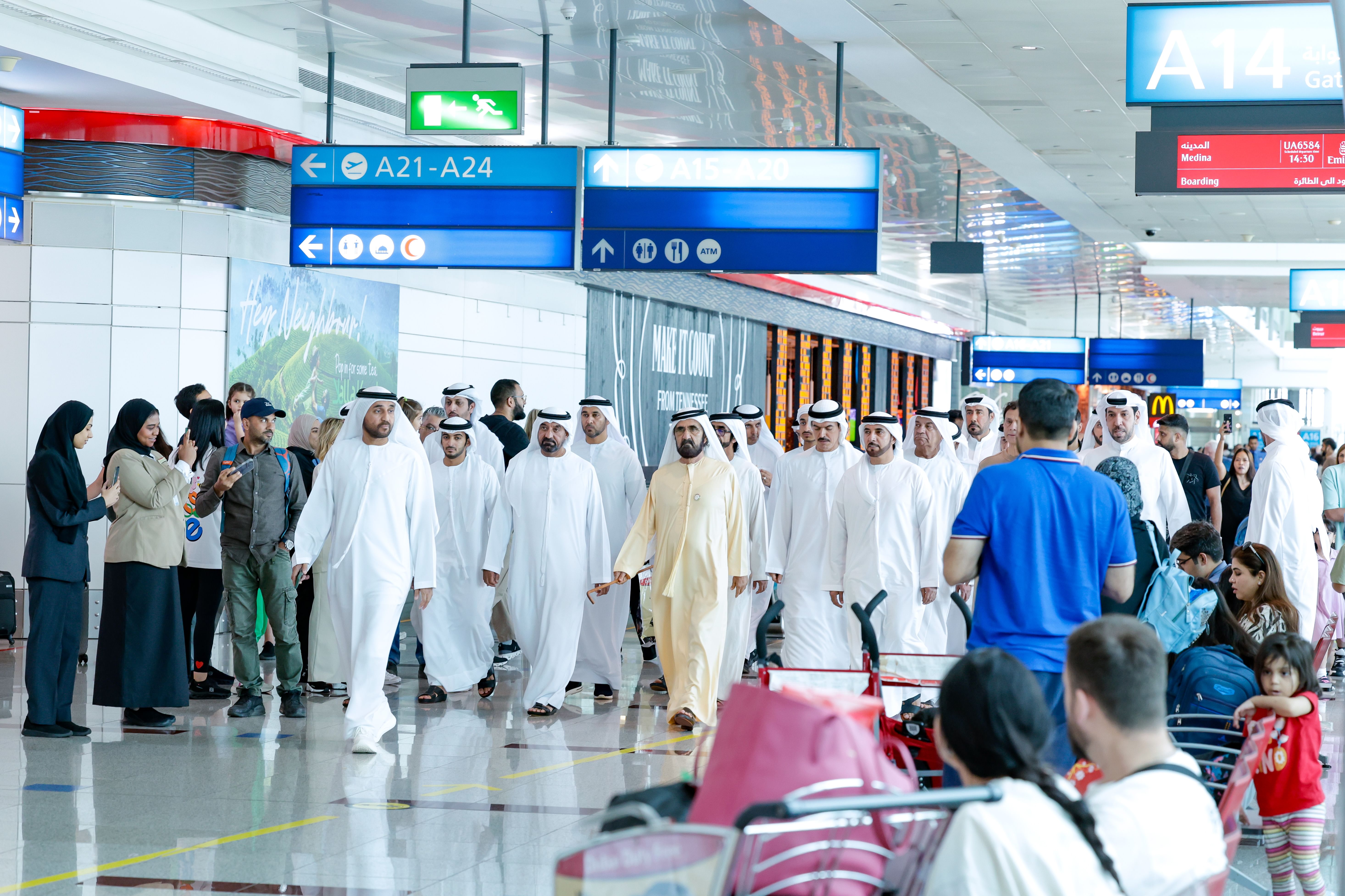 محمد بن راشد : دبي ماضية في ترسيخ ريادتها عالميا في مجال النقل الجوي ومواكبة النمو المستقبلي المتوقع في الطلب على السفر