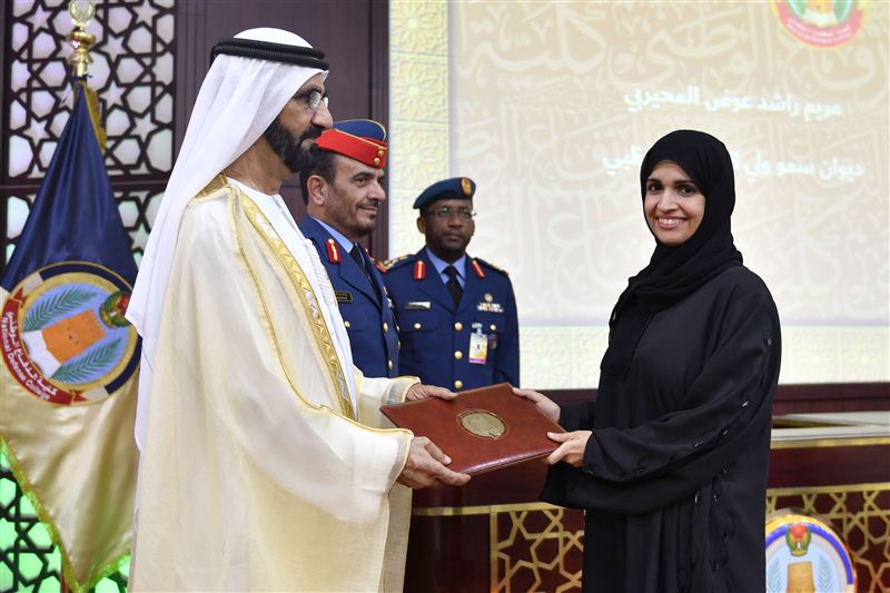 محمد بن راشد يرعى حفل تخريج الدورة الرابعة في كلية الدفاع الوطني