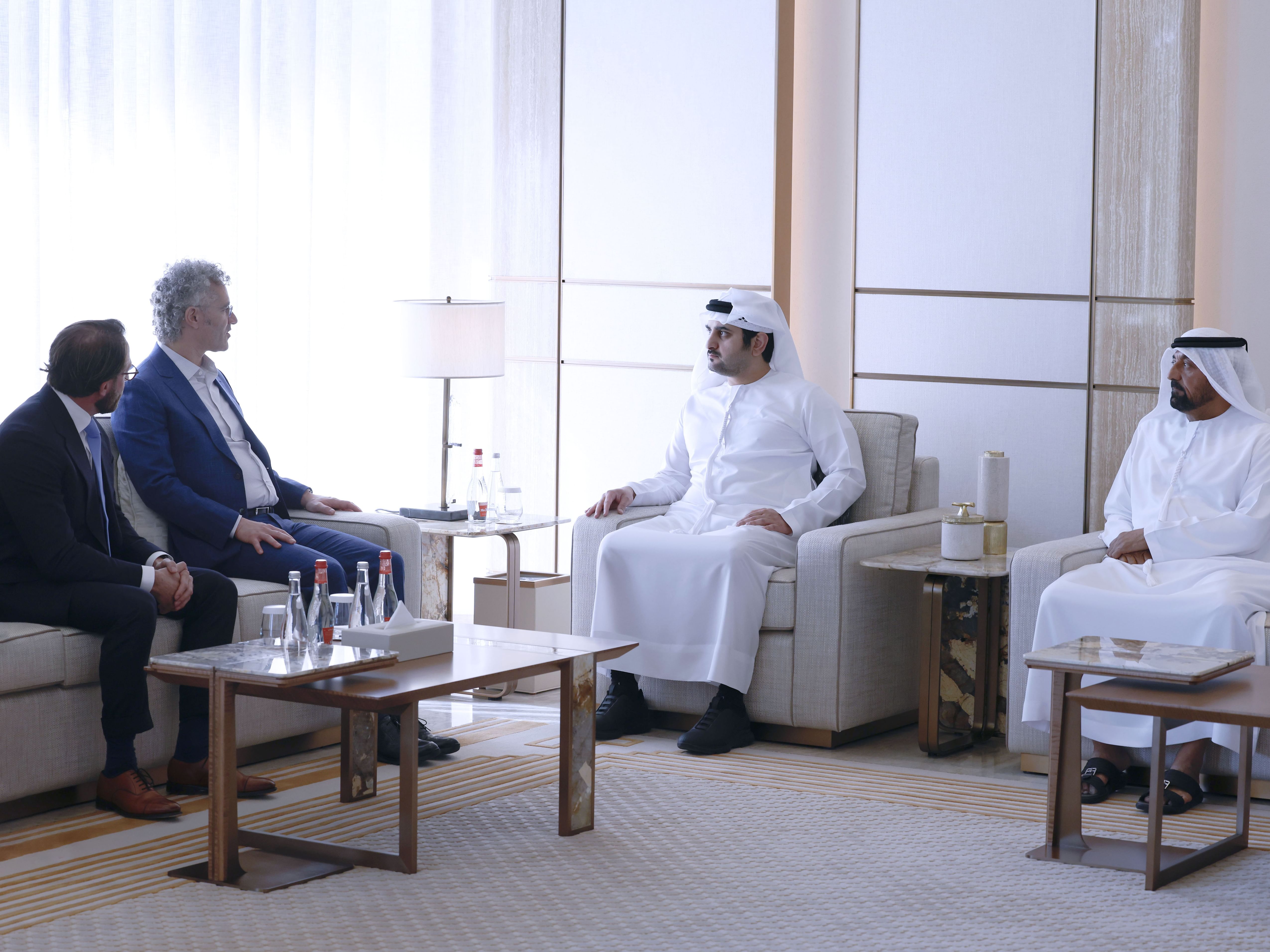 Maktoum bin Mohammed meets with Co-Founder, CEO of Palantir Technologies