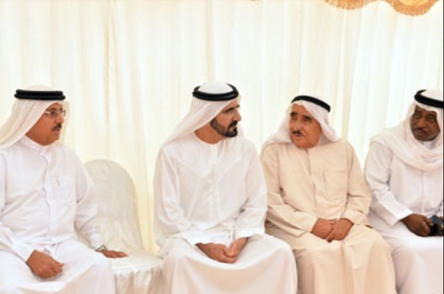 مكتوم بن محمد يحضر حفل تكريم الفائزين بجائزة " زايد الدولية للبيئة "