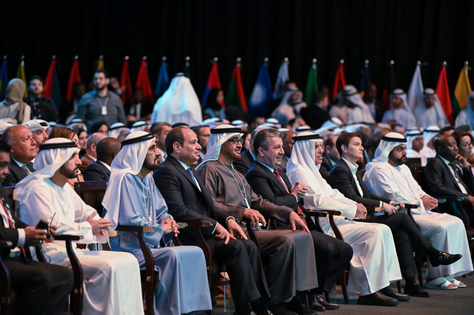 بحضور رئيس الدولة ونائبه.. الرئيس المصري يكرّم الفائزين بالجائزة العالمية لأفضل التطبيقات الحكومية