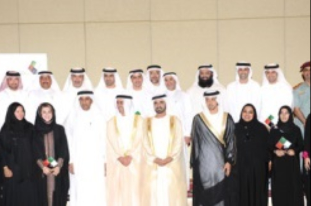 محمد بن راشد يكرم الفائزين في تحدي القراءة العربي