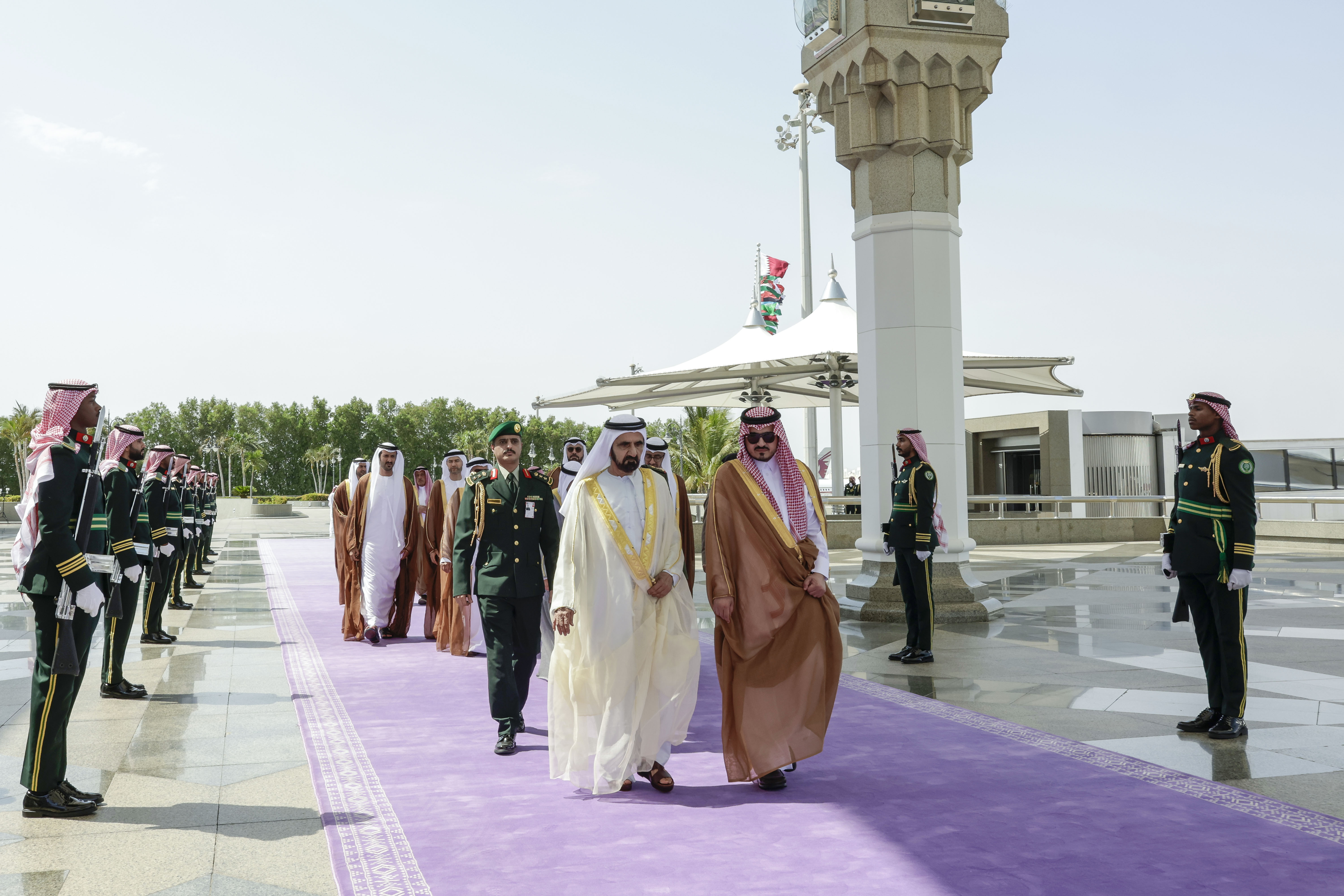محمد بن راشد يصل جدة للمشاركة في اللقاء التشاوري لقادة دول مجلس التعاون الخليجي