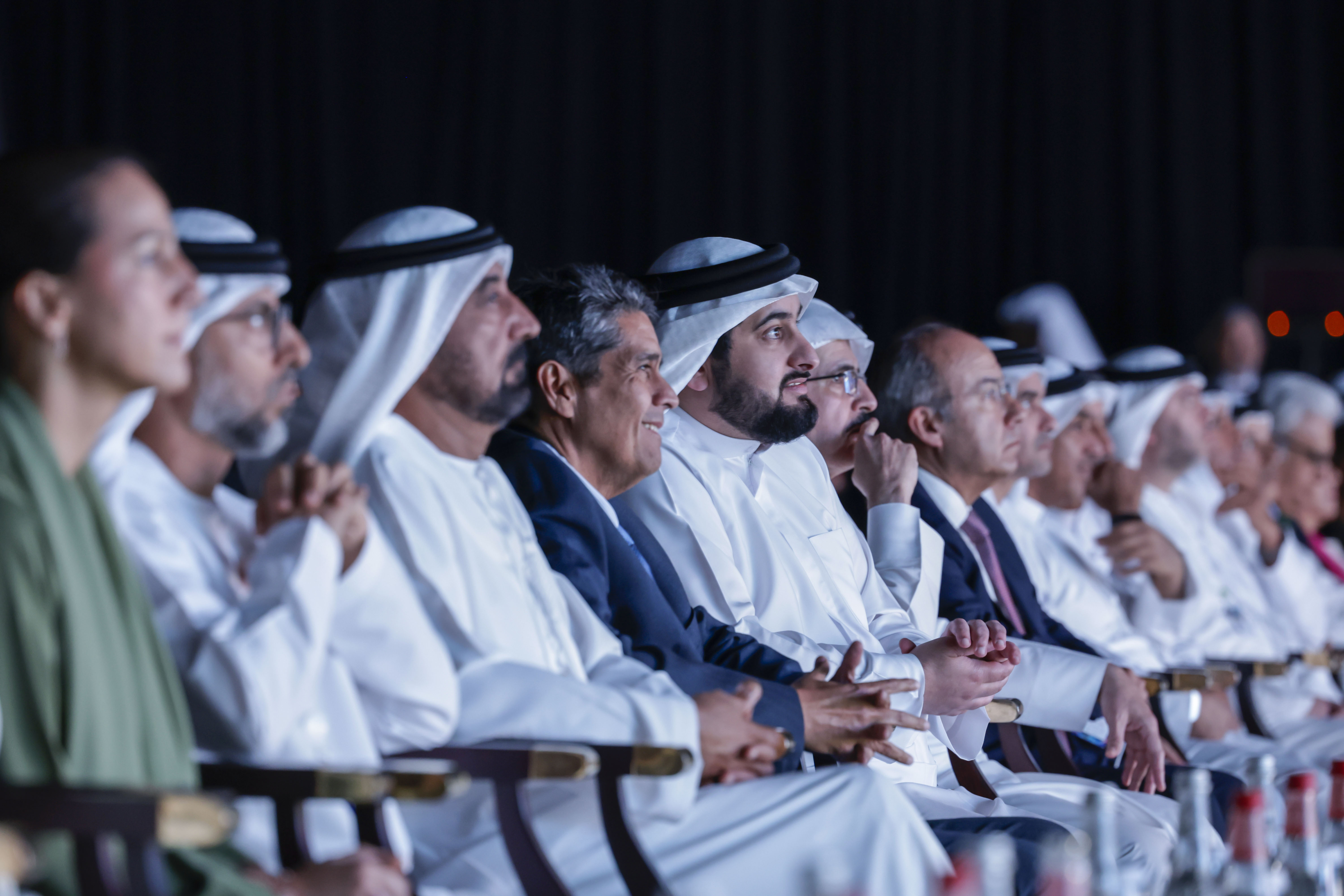 أحمد بن محمد يشهد افتتاح "القمة العالمية للاقتصاد الأخضر" في دبي ضمن دورتها التاسعة