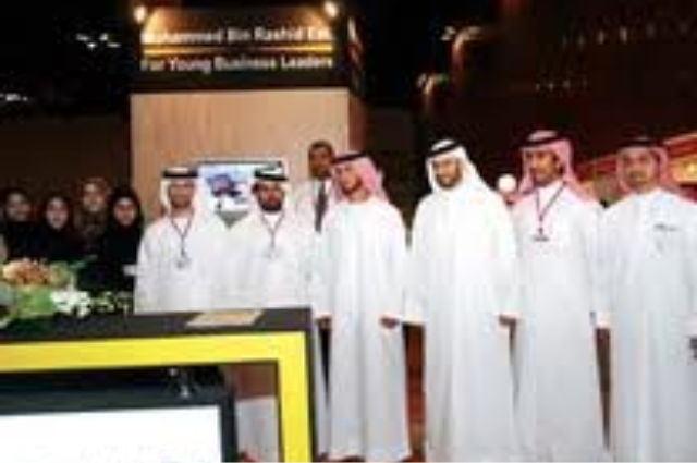 محمد بن راشد يزور معرض الصحة العربي 2016