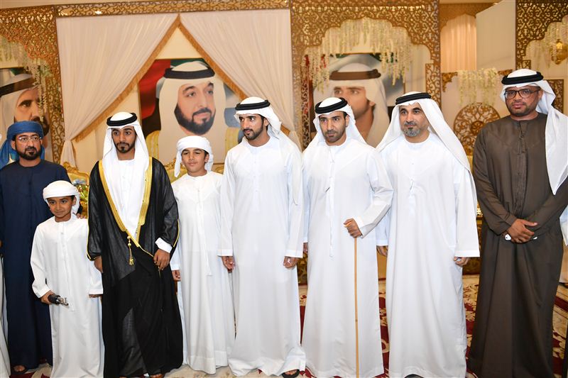 حمدان بن محمد يحضر أفراح المزروعي والمهيري