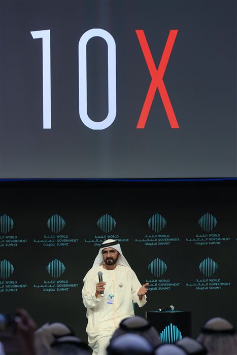 محمد بن راشد يطلق مبادرة دبي 10x