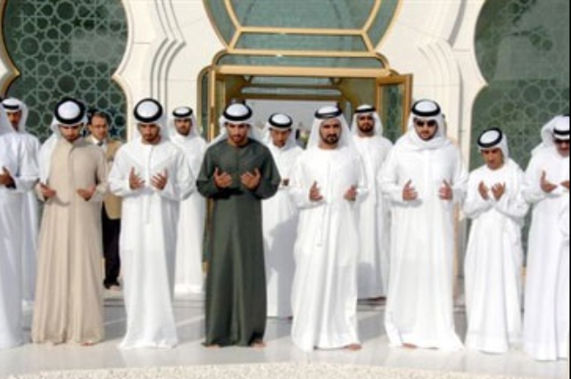 محمد بن راشد يحضر حفل استقبال ملاك ومربي ومدربي الخيول المشاركة في "كأس دبي العالمي"