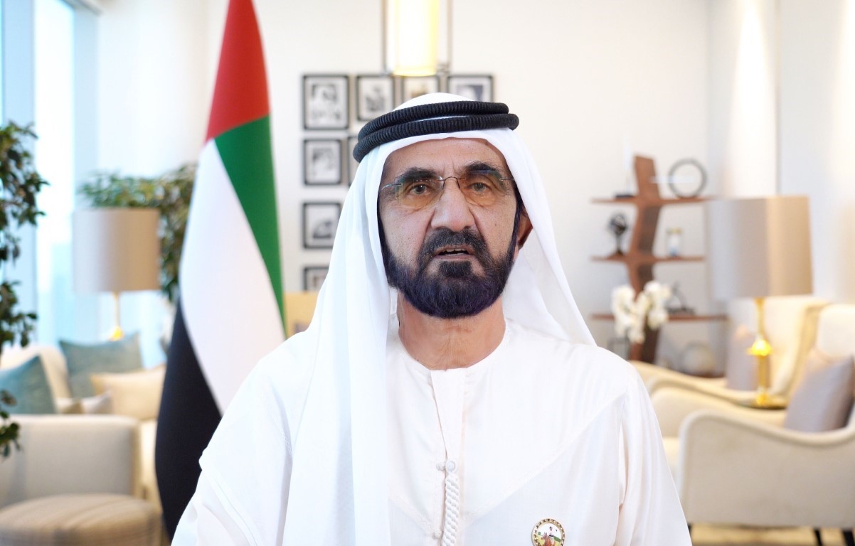 محمد بن راشد يشهد أول عرس جماعي افتراضي بمشاركة 100 عريس في 5 مناطق على مستوى الدولة