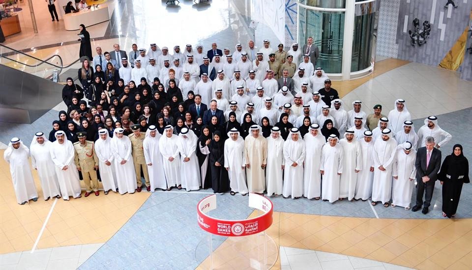 حمدان بن محمد يكرم الجهات الحكومية والخاصة الداعمة لبرنامج المدن المضيفة بدبي