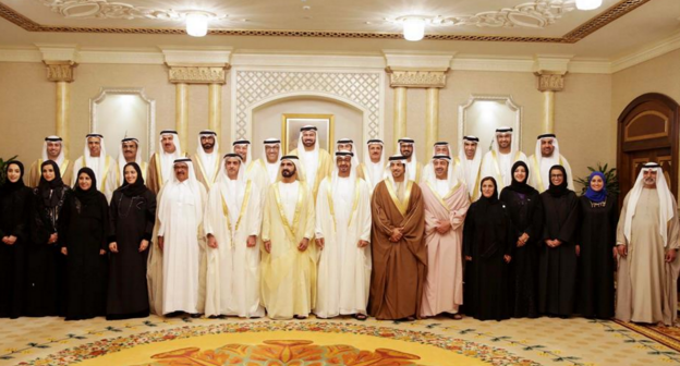 محمد بن راشد يحضر حفل استقبال شركة فالكون 