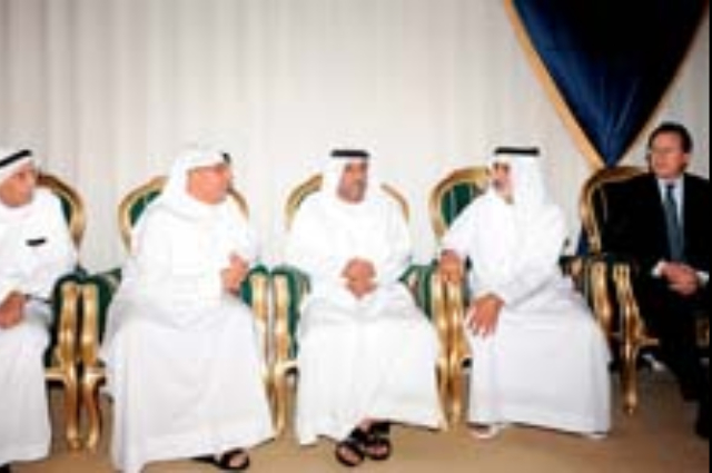 محمد بن راشد يزور ديوان وزارة التربية والتعليم بدبي 