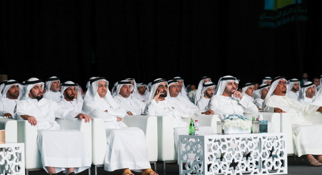 محمد بن راشد يحضر احتفال بنك دبي التجاري بيوبيله الذهبي