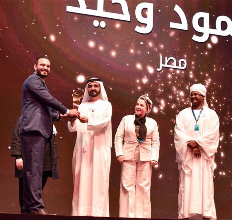 محمد بن راشد يكرم صناع الأمل في الوطن العربي