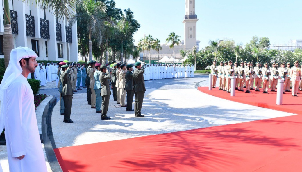حمدان بن محمد يشهد فعالية يوم الشهيد في ديوان حاكم دبي