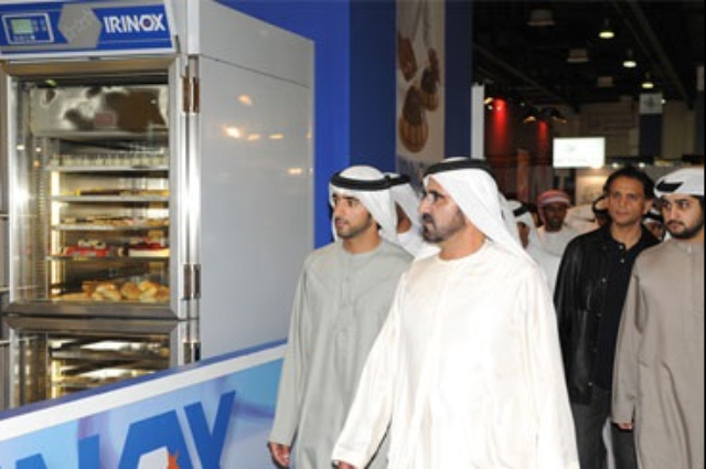 حمدان راشد يستقبل خريجات الدفعة الاولى من دبلوم التربية المهنية
