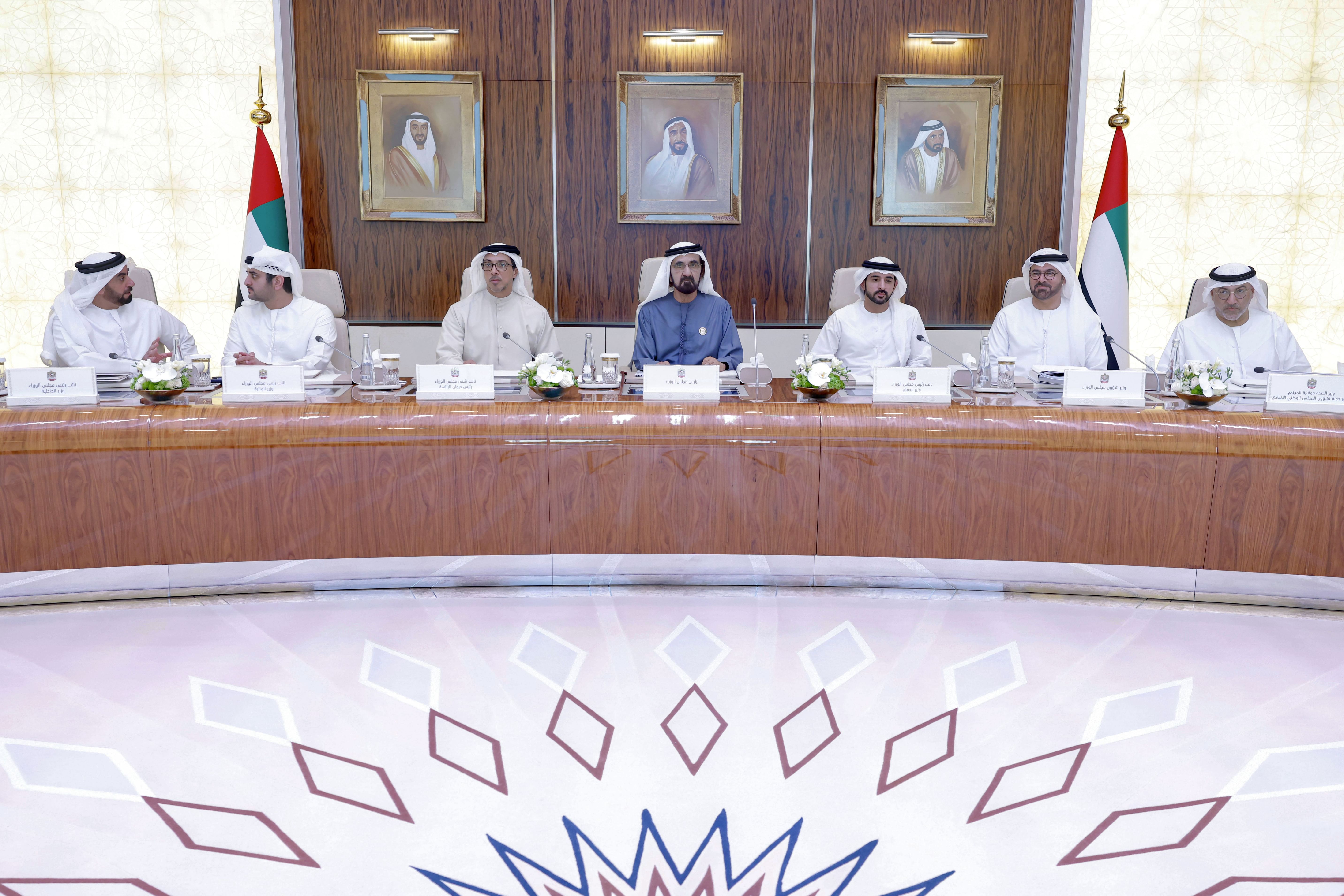 مجلس الوزراء برئاسة محمد بن راشد يعتمد إستراتيجية الإمارات للمالية الإسلامية وصناعة الحلال