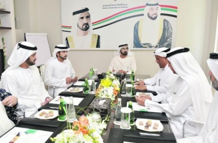 محمد بن راشد يزور مقر الإمارات لرعاية الموهوبين في دبي