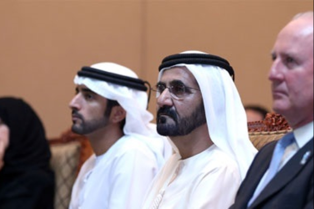 محمد بن راشد يزور بلدية دبي 
