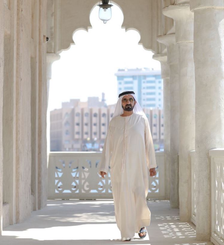 محمد بن راشد يتفقَّد مشروع تطوير منطقة الشندغة التاريخية