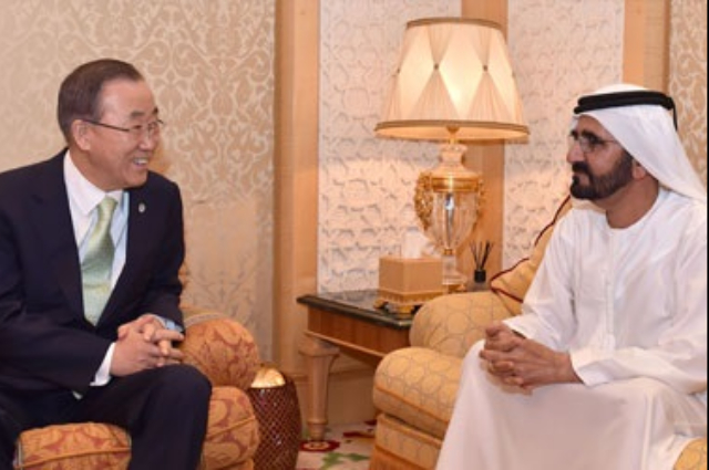 خليفة ومحمد بن راشد في مقدمة مودعي قابوس