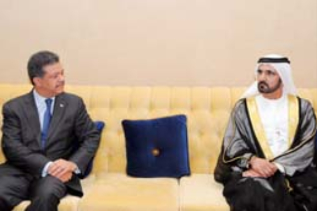 محمد بن راشد يكرّم الفائزين بجوائز الدورة الثانية عشرة لجائزة الصحافة العربية