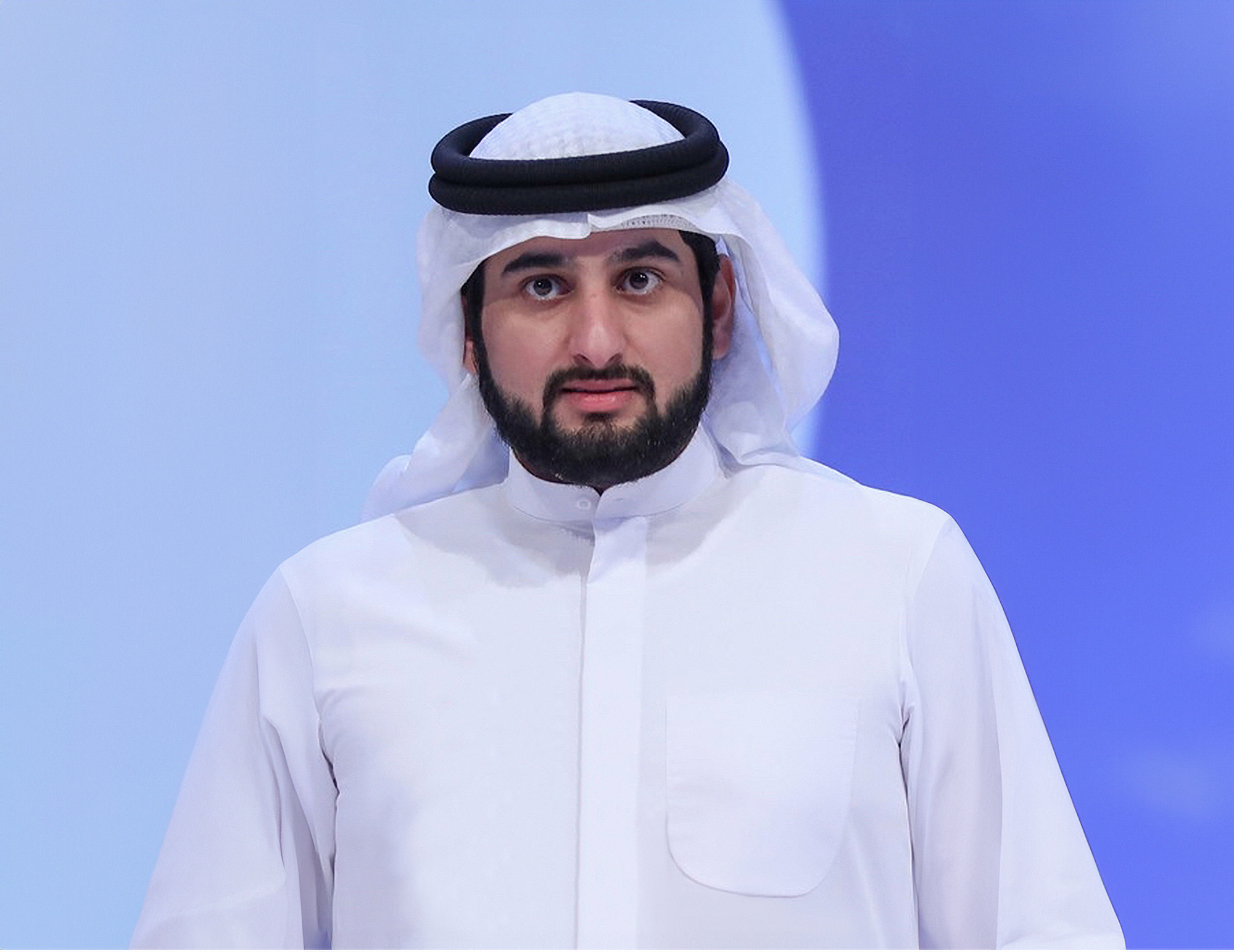 أحمد بن محمد: الإمارات بقيادة محمد بن زايد أصبحت مركزاً استراتيجياً للقوة الناعمة والرياضة أهم عناصرها