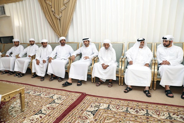محمد بن راشد يحضر حفل عشاء زفاف نجل وكيل وزارة الدفاع المساعد 