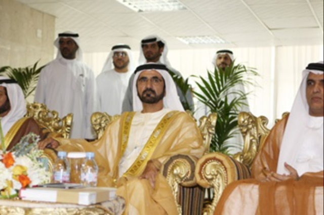 محمد بن راشد يزور وزارة التربية والتعليم في دبي