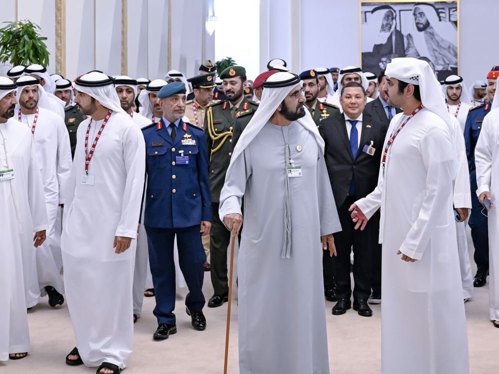 خلال تفقّده "معرض دبي للطيران" ..محمد بن راشد: بقيادة محمد بن زايد .. دور مؤثر للإمارات في صُنع مستقبل أفضل للعالم