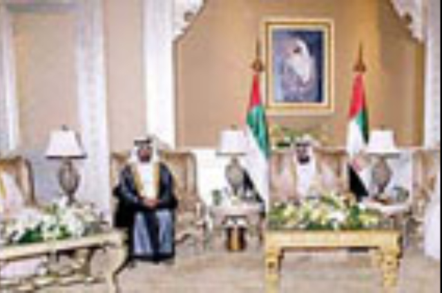 Khalifa and Mohammed bin Rashid Attend the Wedding of Mohammed Tahnoon 