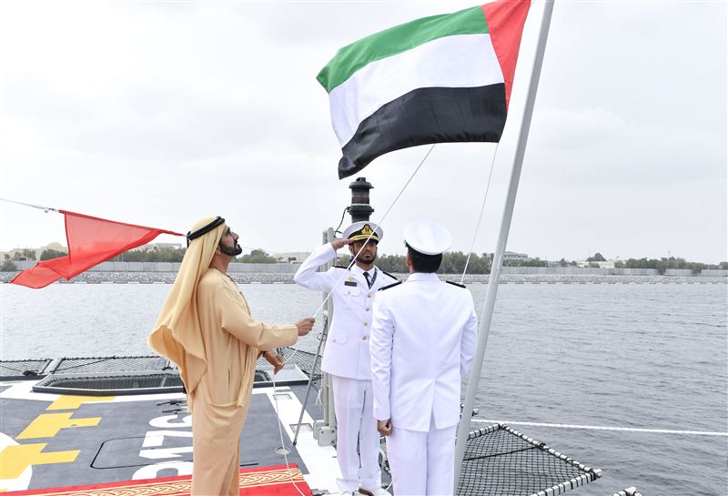محمد بن راشد يدشن الزورق صواريخ بينونة فئة كورفت " الهيلي " بمعرض نافدكس