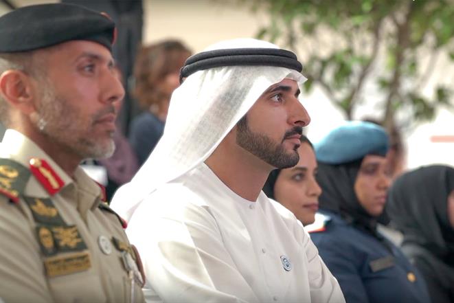 حمدان بن محمد يشهد ثاني جلسات منصة حوارات المستقبل