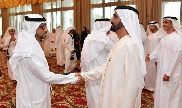 محمد بن راشد يستقبل  عددا من رؤساء المجلس الوطني والوزراء السابقين في دار الاتحاد 