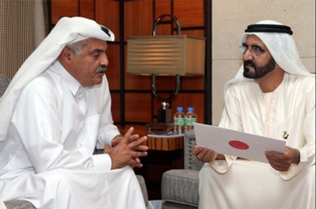 محمد بن راشد وسلطان ومحمد بن زايد يتقبلون التعازي في وفاة أحمد بن زايد آل نهيان