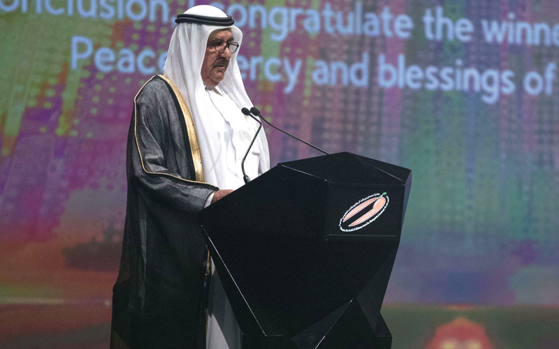 حمدان بن راشد يكرم الفائزين بجائزته للأداء التعليمي المتميز ويطلق جائزة الإيسيسكو للتطوع التربوي