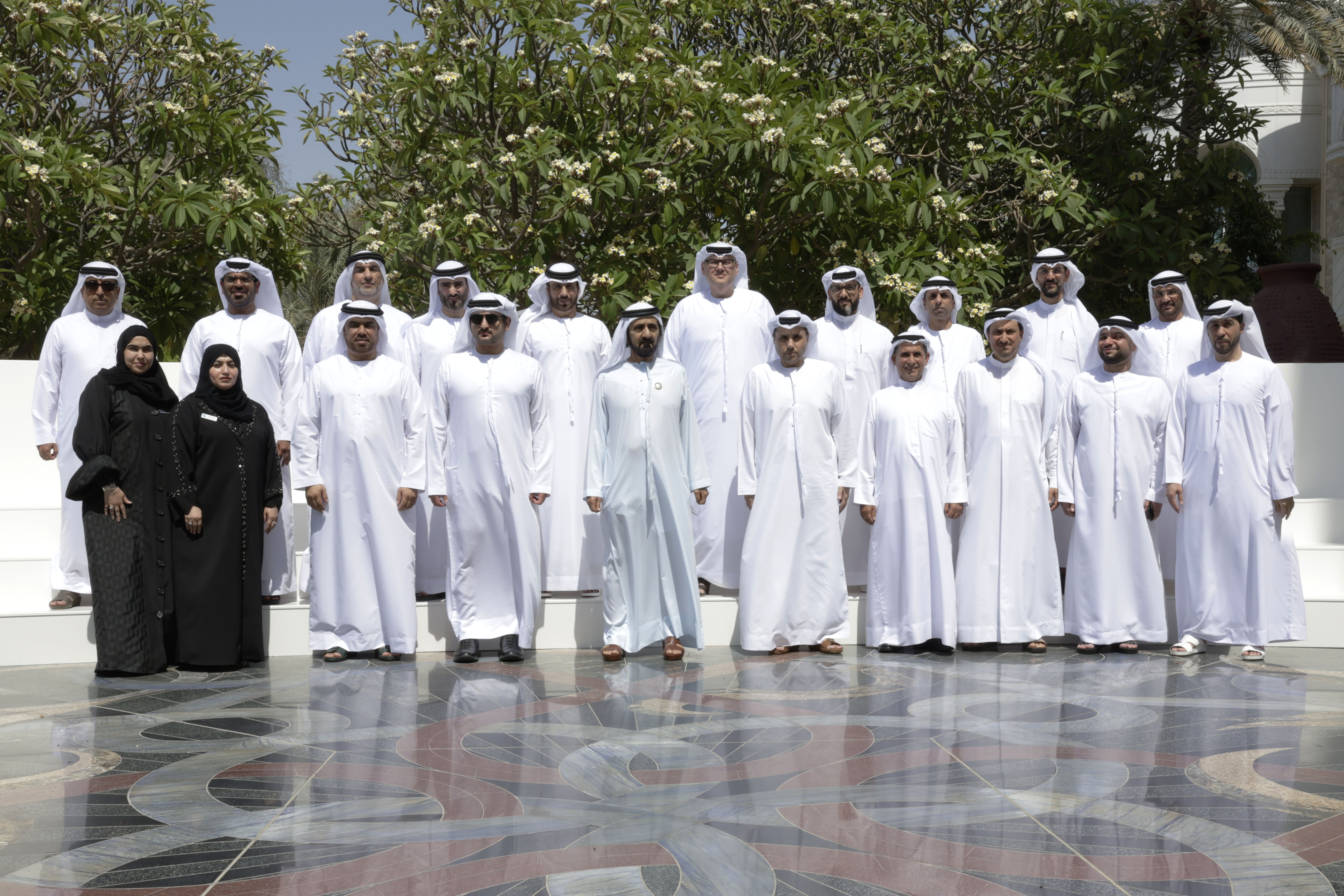 محمد بن راشد: شراكة دبي المتينة مع مجتمع الأعمال نموذجية وركيزة من ركائز تنمية شاملة طموحة غايتها الريادة العالمية
