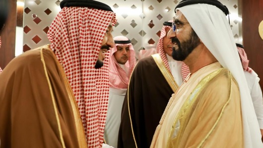 خادم الحرمين الشريفين يصل البلاد ومحمد بن راشد ومحمد بن زايد في مقدمة مستقبليه