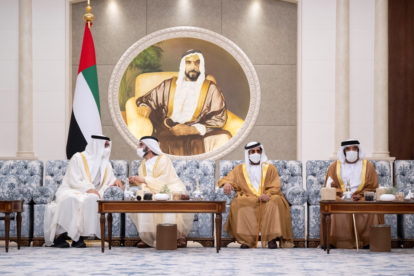 محمد بن راشد ومحمد بن زايد يستقبلان حكام الإمارات وأولياء العهود ويتبادلان معهم التهاني بمناسبة عيد الفطر