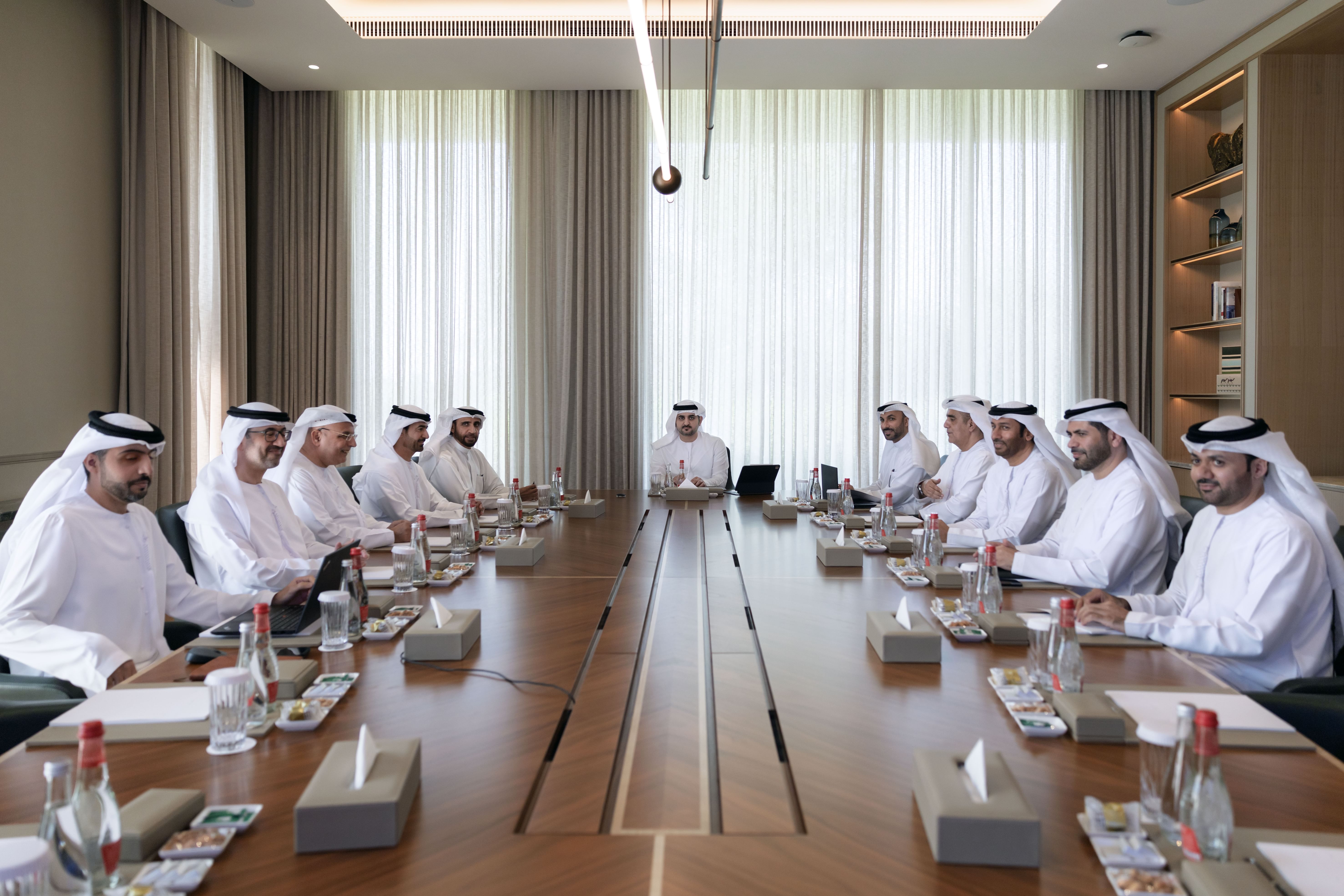 Maktoum bin Mohammed chairs meeting of the Dubai Judicial Council to review efforts to further strengthen judicial system