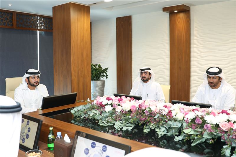 مكتوم بن محمد يترأّس اجتماع " اللجنة العليا للتشريعات" ويفتتح المتحف التشريعي