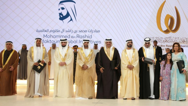 حمدان بن محمد يشارك في حملة دمي لوطني
