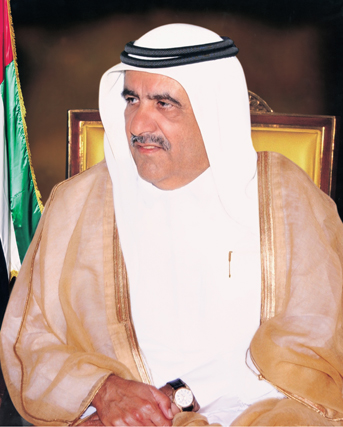 حمدان بن راشد يكرّم فائزي «دبي لأفضل الممارسات في تحسين ظروف المعيشة»