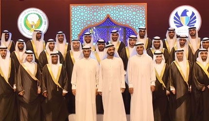 محمد بن راشد يقوم بجولة تفقدية في رأس الخيمة  