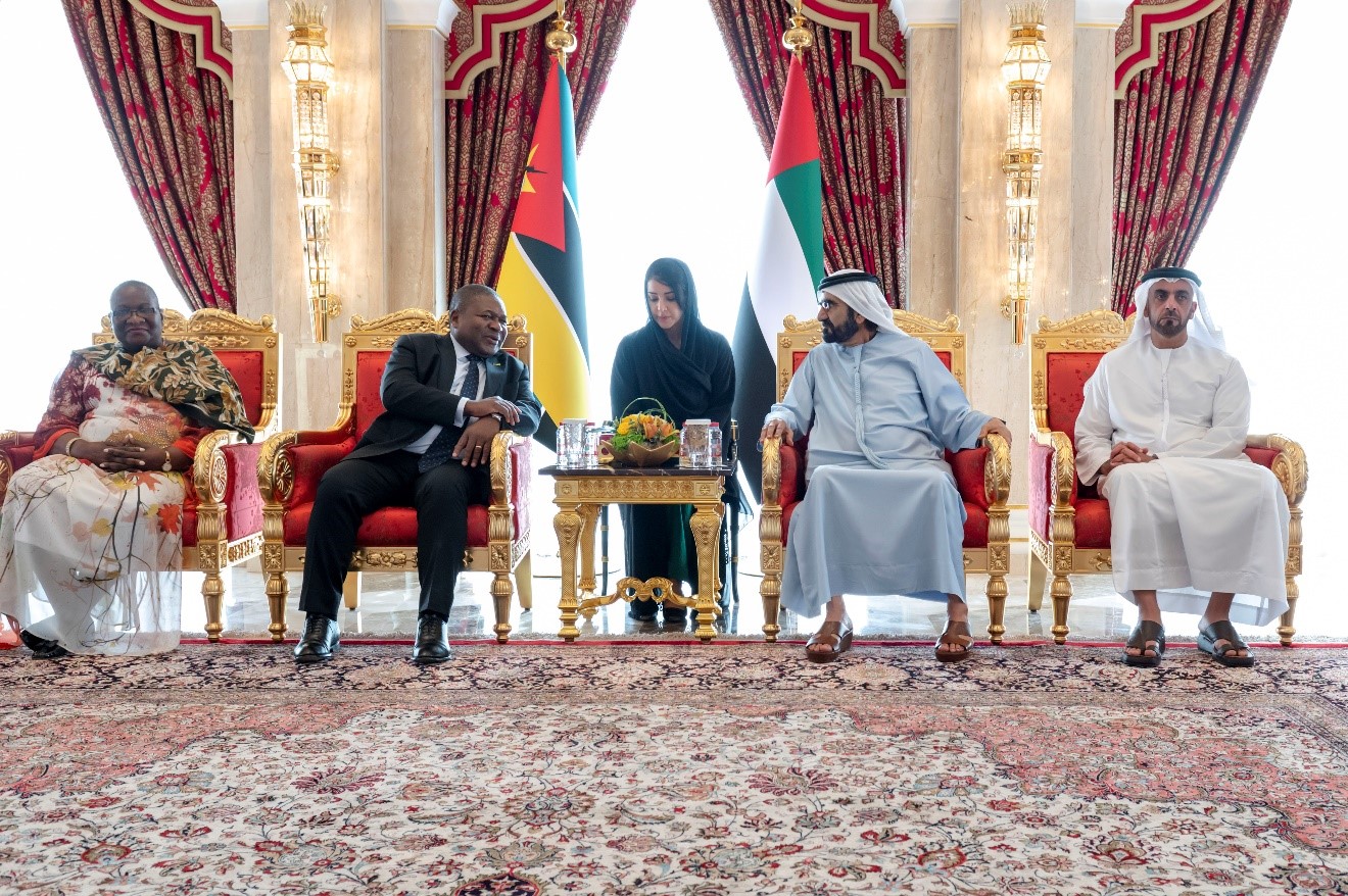 محمد بن راشد يستقبل رئيس موزمبيق