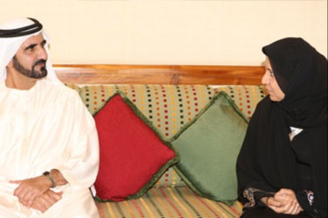 محمد بن راشد يشهد حفل تخريج دفعة جديدة من الجامعة الأمريكية