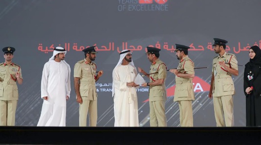محمد بن راشد يُكرِّم الفائزين بجوائز "برنامج دبي للأداء الحكومي المتميز" في دورته العشرين