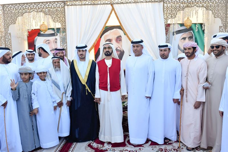 محمد بن راشد يحضر أفراح المهيري والكتبي