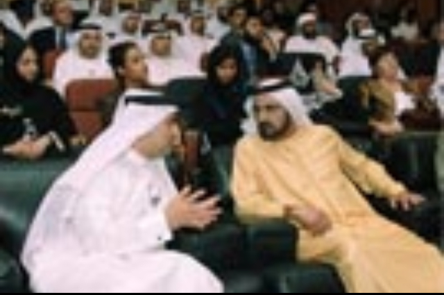 محمد بن راشد يحضر حفل زفاف مكتوم بن أحمد آل مكتوم 